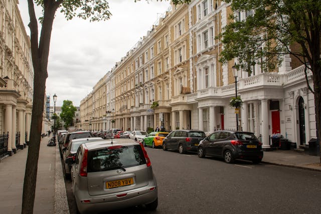 Auto Locksmith in Tower Hamlets – 24/7 Mobile Car Key Replacement & Lockout | UK Auto Locksmith Tower Hamlets Is Not an Easy Place to Be Stuck With a Car Key Problem